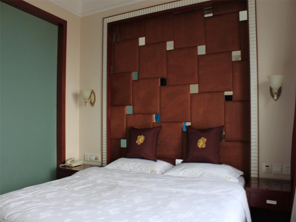 Baotou West Lake Hotel Phòng bức ảnh
