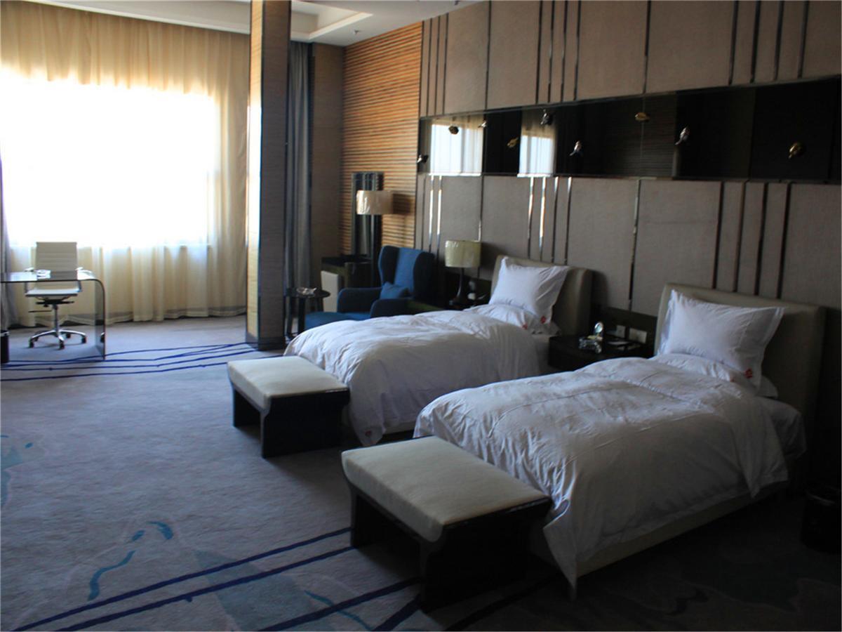 Baotou West Lake Hotel Phòng bức ảnh