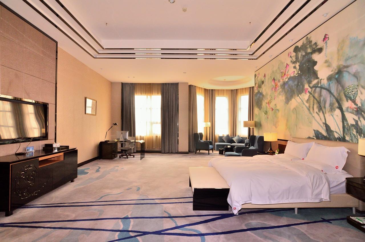 Baotou West Lake Hotel Ngoại thất bức ảnh
